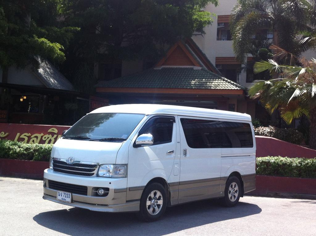 The Residence Hotel -Sha Extra Plus Chiang Mai Exterior photo