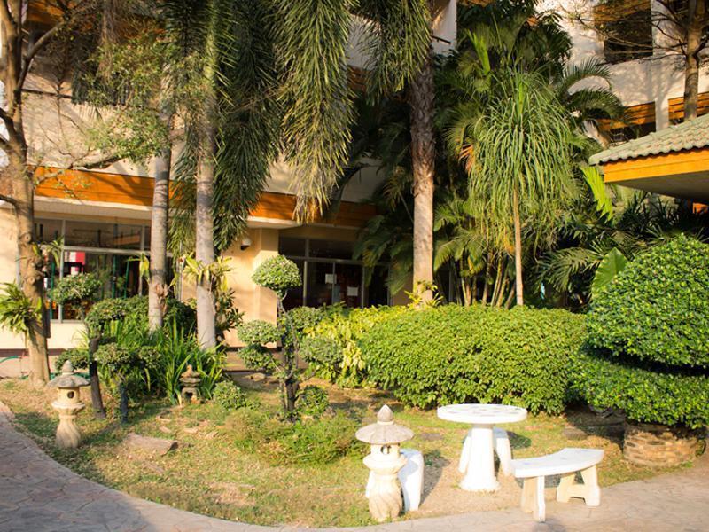 The Residence Hotel -Sha Extra Plus Chiang Mai Exterior photo